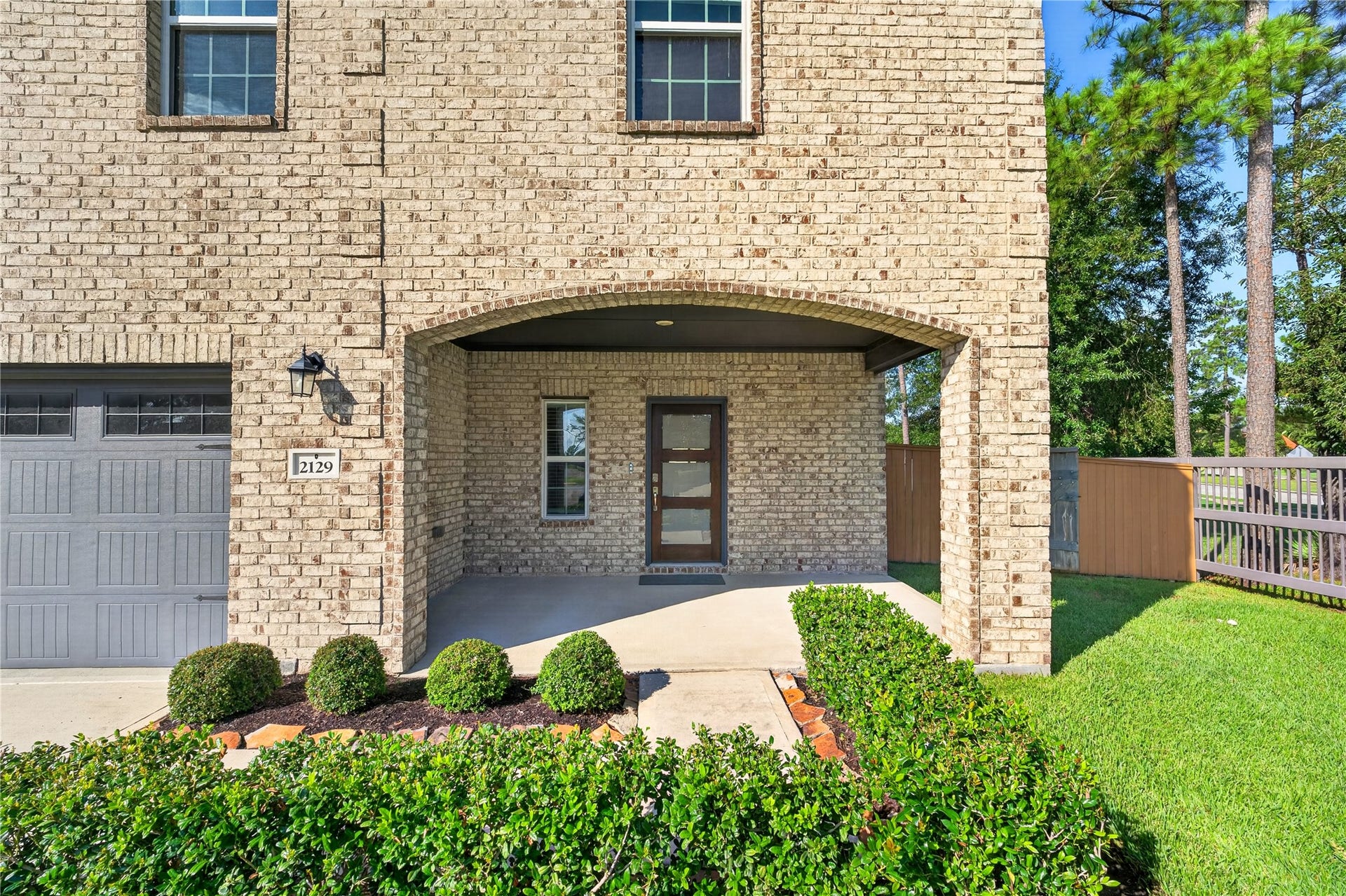 2129 Solstice Boulevard, Spring, TX 77386 2129 Solstice Boulevard, Spring, TX 77386