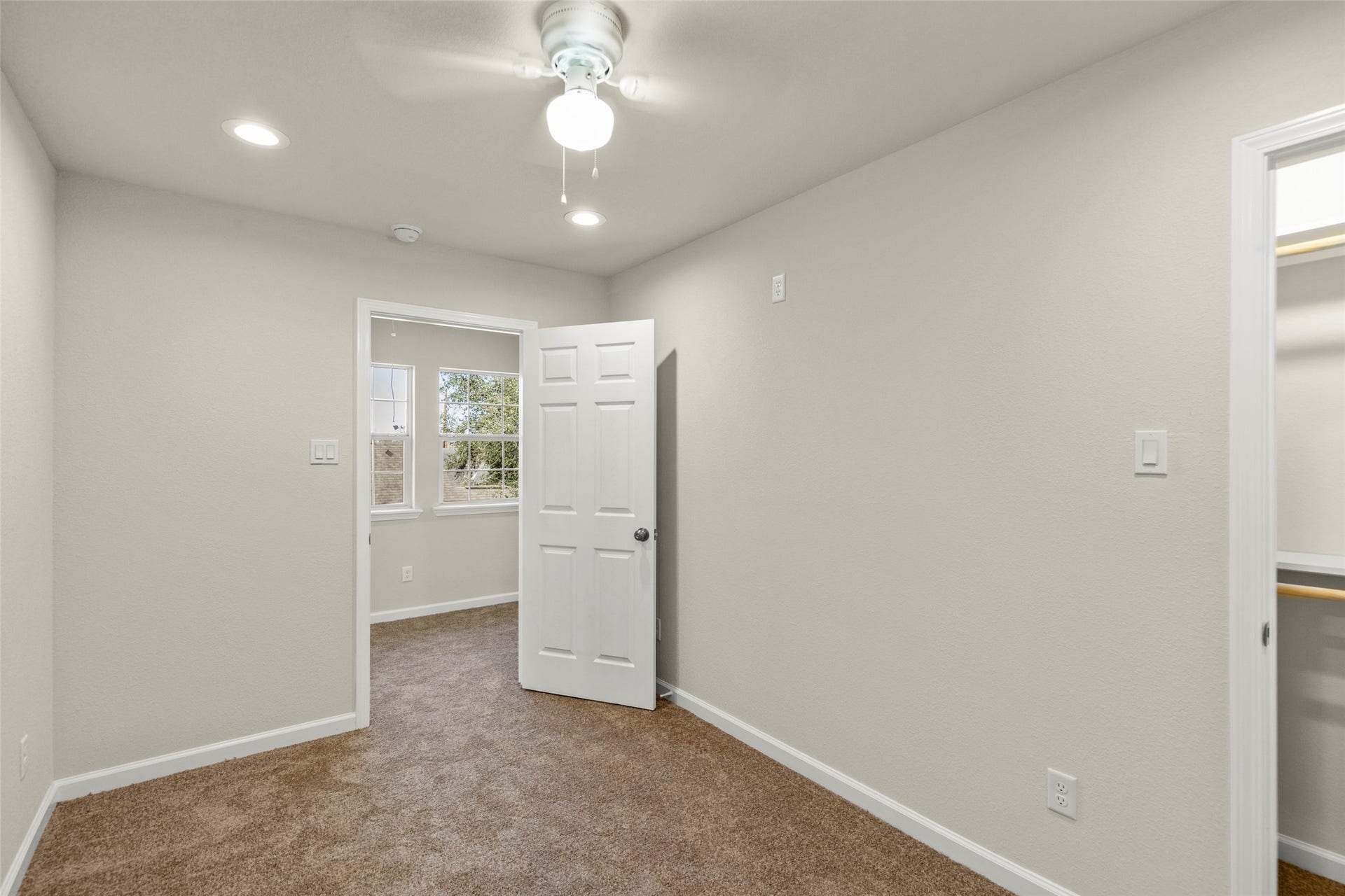 7750 Avenue J, Houston, TX 77012