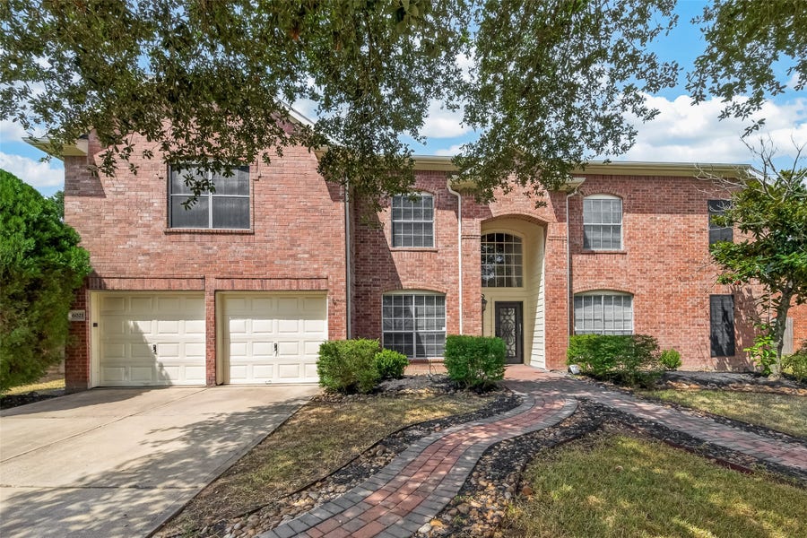 Property photo for 6021 Whispering Lakes Drive, Katy, TX