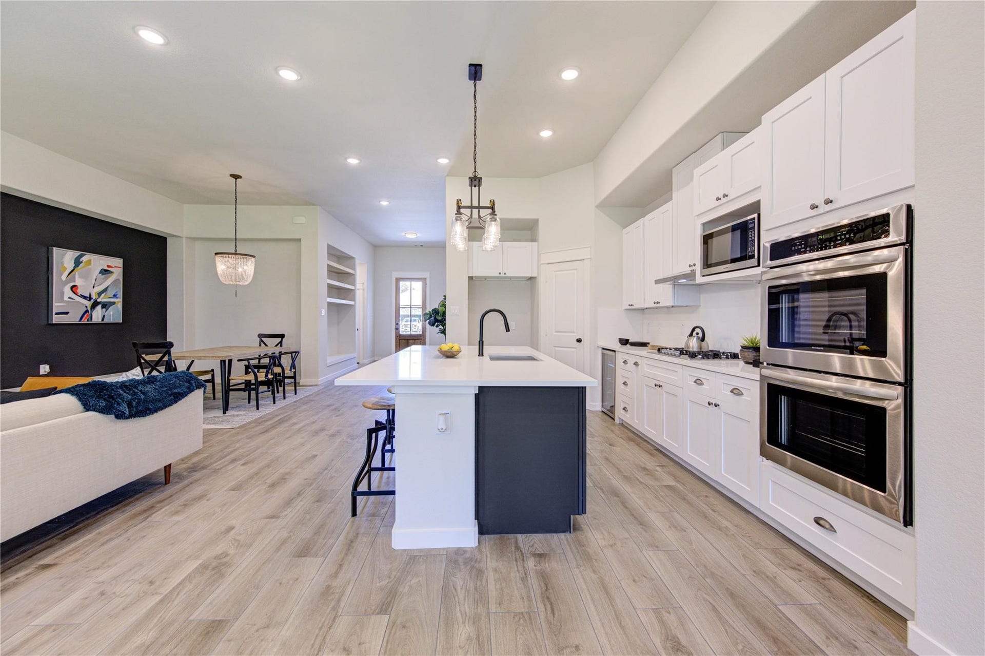 248 Blue Hill Drive, Montgomery, TX 77356 248 Blue Hill Drive, Montgomery, TX 77356