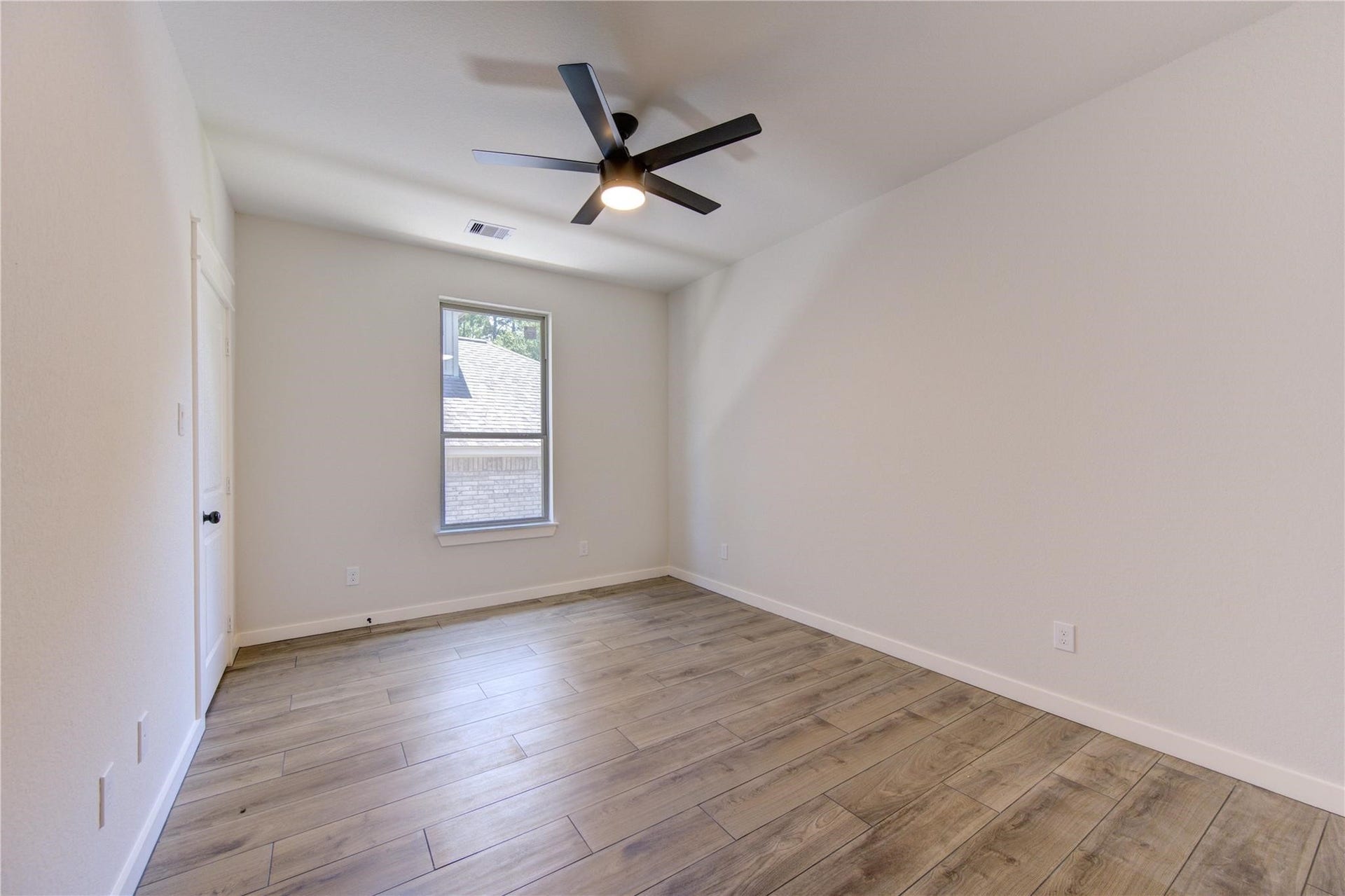 248 Blue Hill Drive, Montgomery, TX 77356 248 Blue Hill Drive, Montgomery, TX 77356