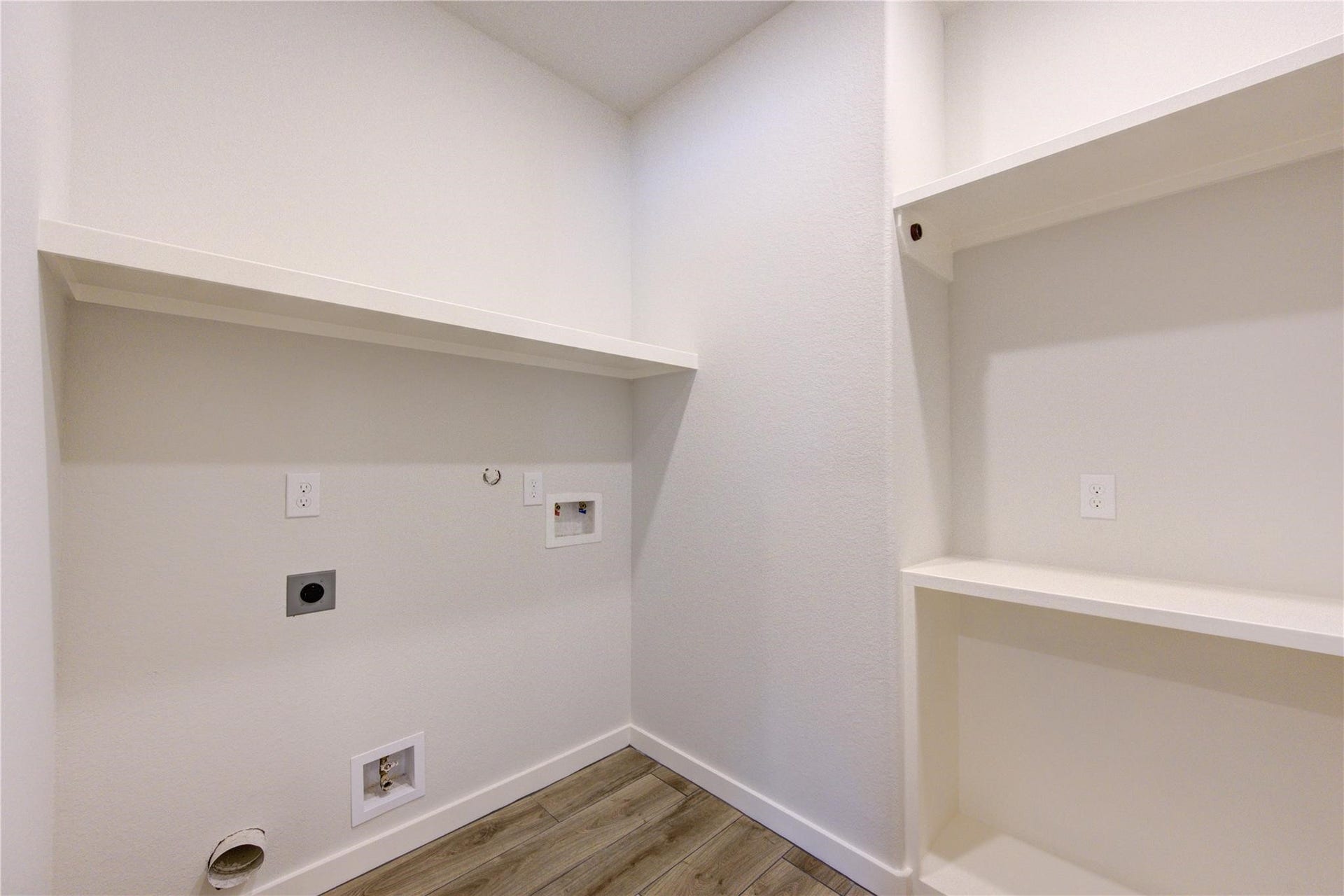 248 Blue Hill Drive, Montgomery, TX 77356 248 Blue Hill Drive, Montgomery, TX 77356