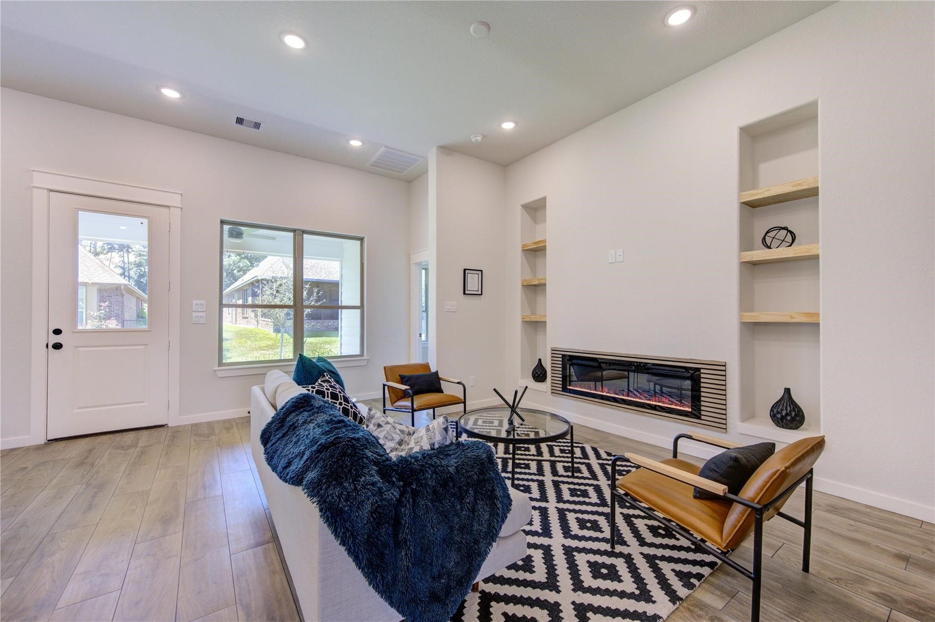 248 Blue Hill Drive, Montgomery, TX 77356 248 Blue Hill Drive, Montgomery, TX 77356