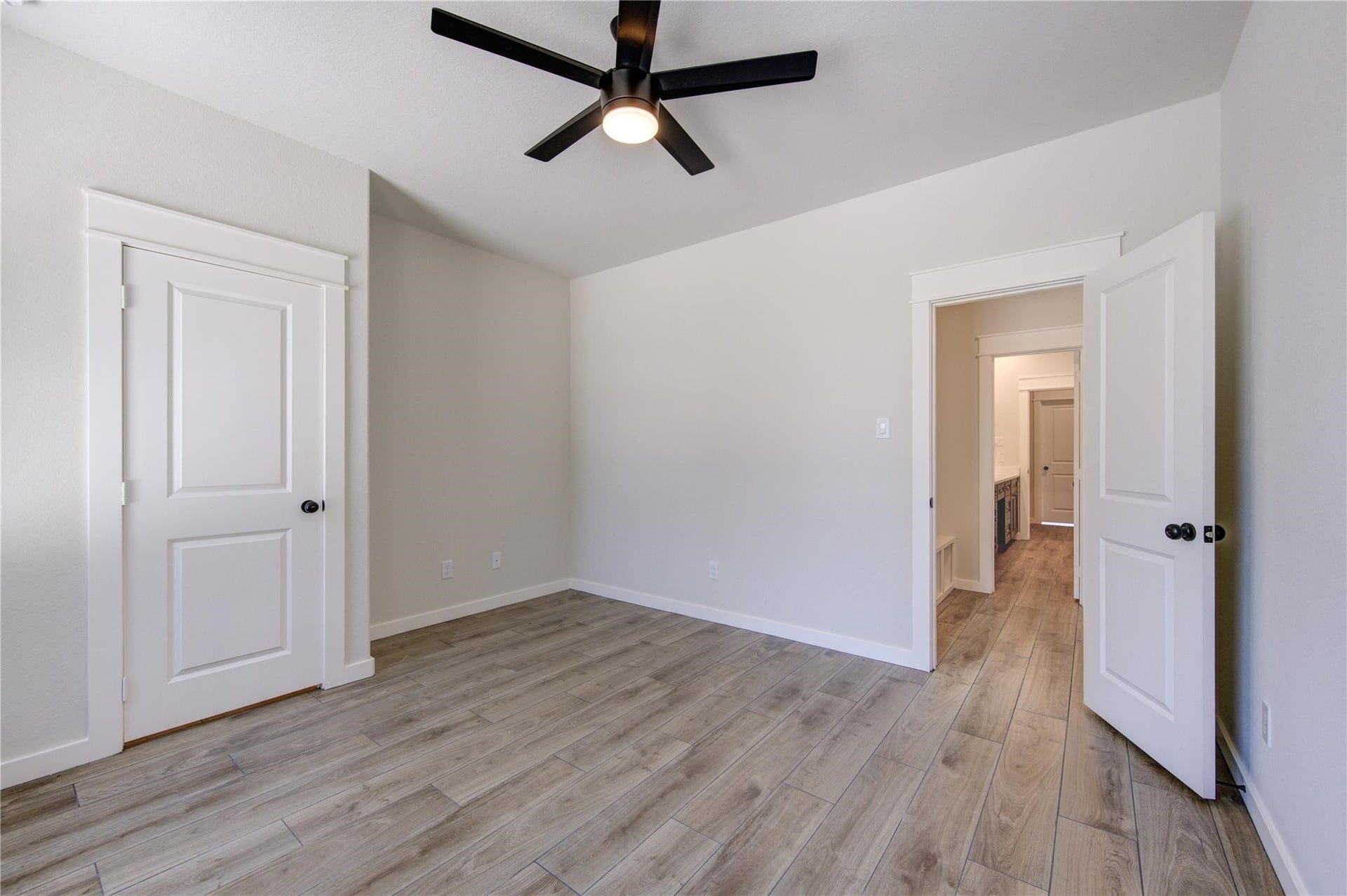 248 Blue Hill Drive, Montgomery, TX 77356 248 Blue Hill Drive, Montgomery, TX 77356