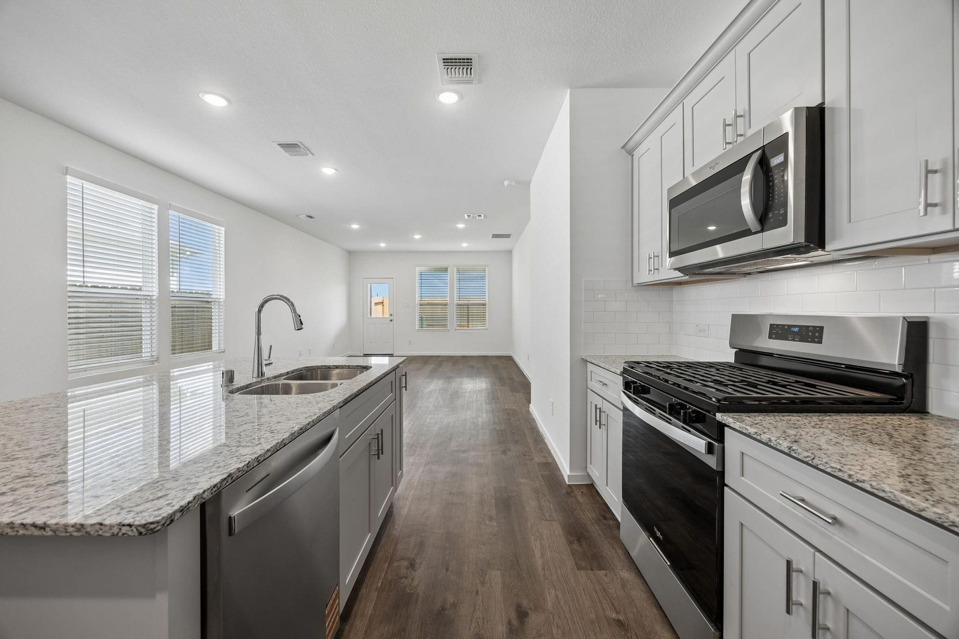 30542 Bladnoch Lane, Waller, TX 77484 30542 Bladnoch Lane, Waller, TX 77484