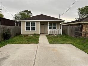 4725 10th Street, Bacliff, TX 77518 4725 10th Street, Bacliff, TX 77518