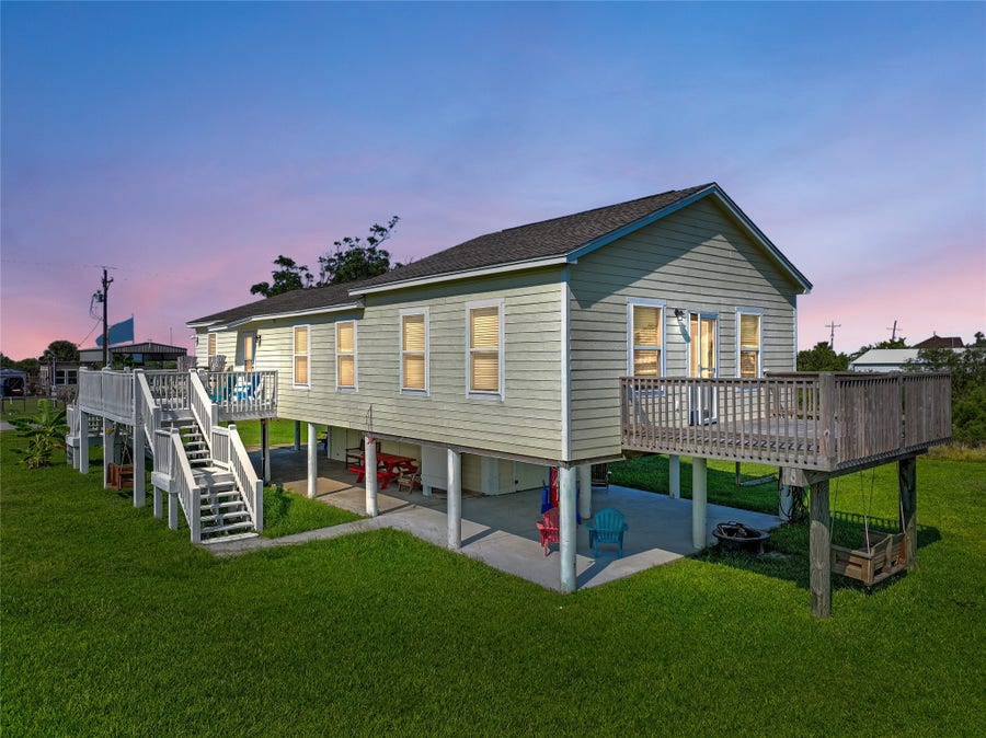 Property photo for 1120 N Monkhouse Drive, Crystal Beach, TX