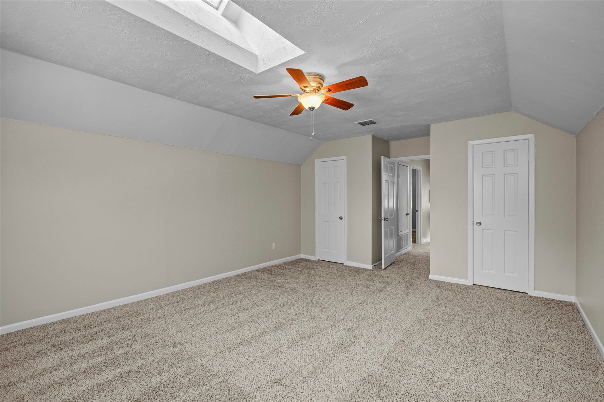 15702 Wandering Trail, Friendswood, TX 77546 15702 Wandering Trail, Friendswood, TX 77546