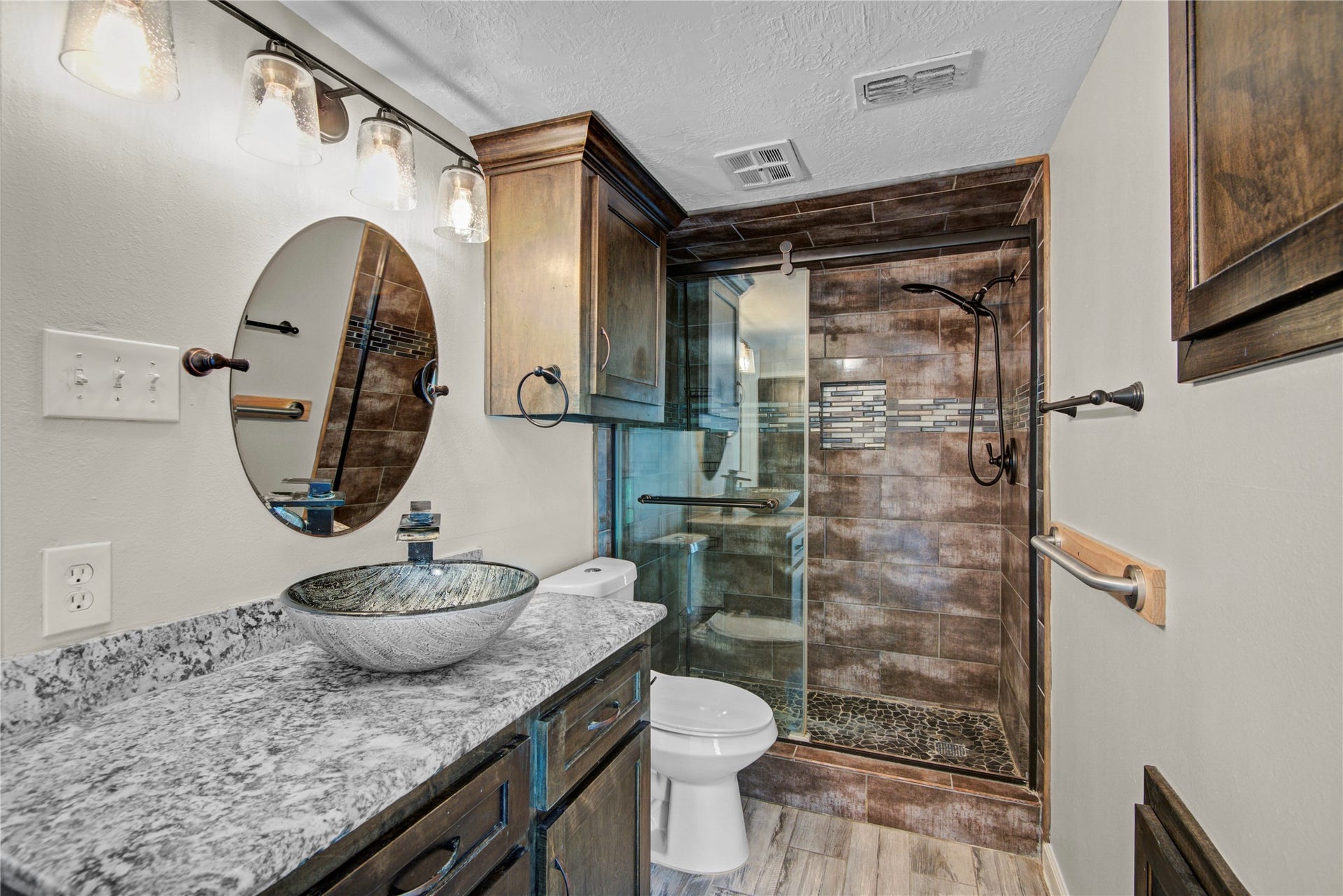 15702 Wandering Trail, Friendswood, TX 77546 15702 Wandering Trail, Friendswood, TX 77546