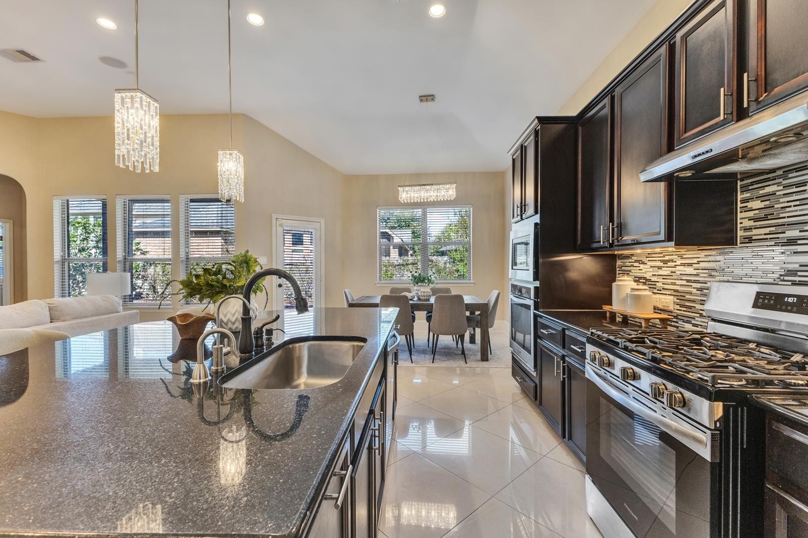 4618 Morning Cloud Lane, Sugar Land, TX 77479 4618 Morning Cloud Lane, Sugar Land, TX 77479