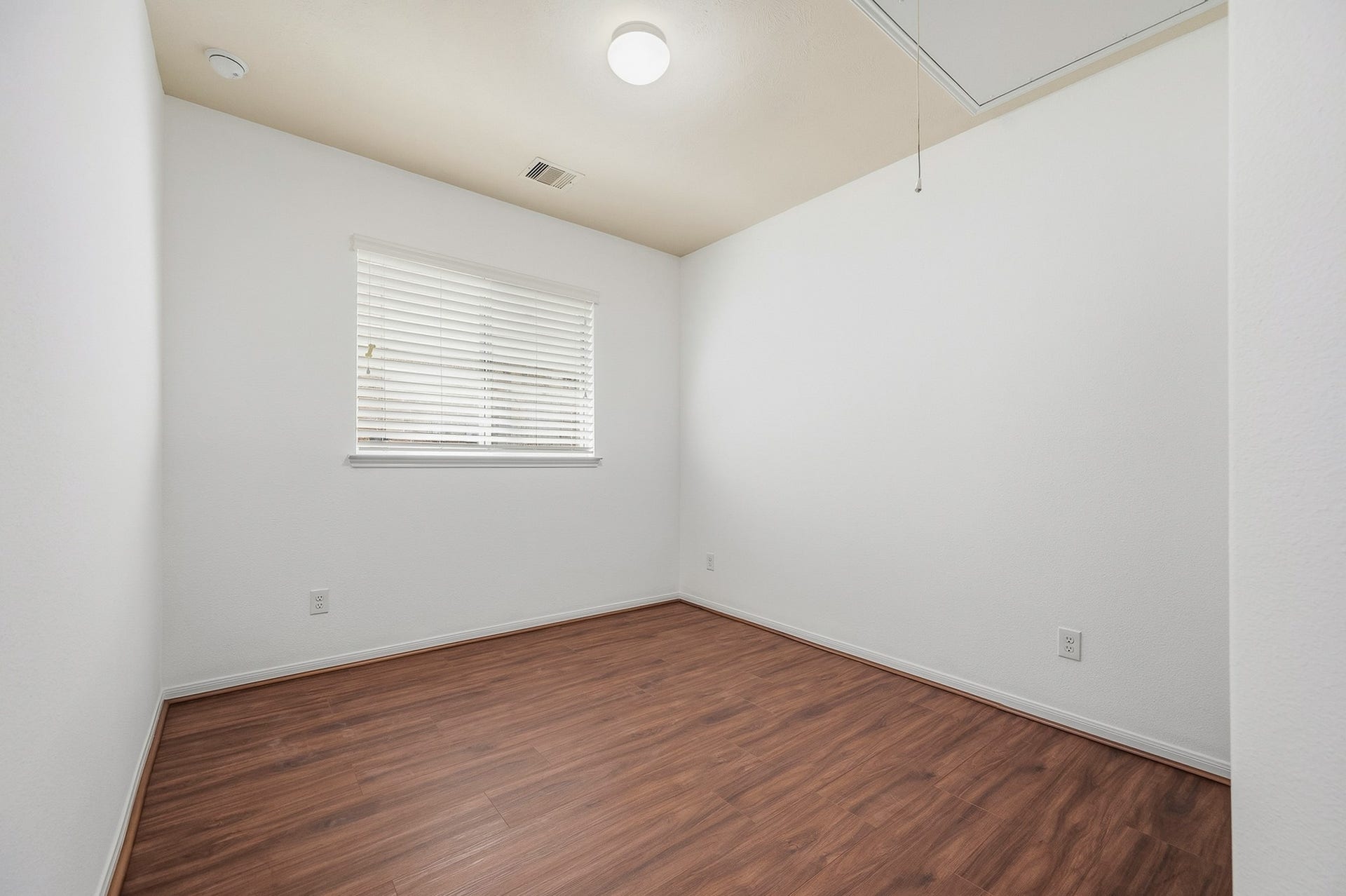 8922 Cedar Mound Lane, Houston, TX 77083