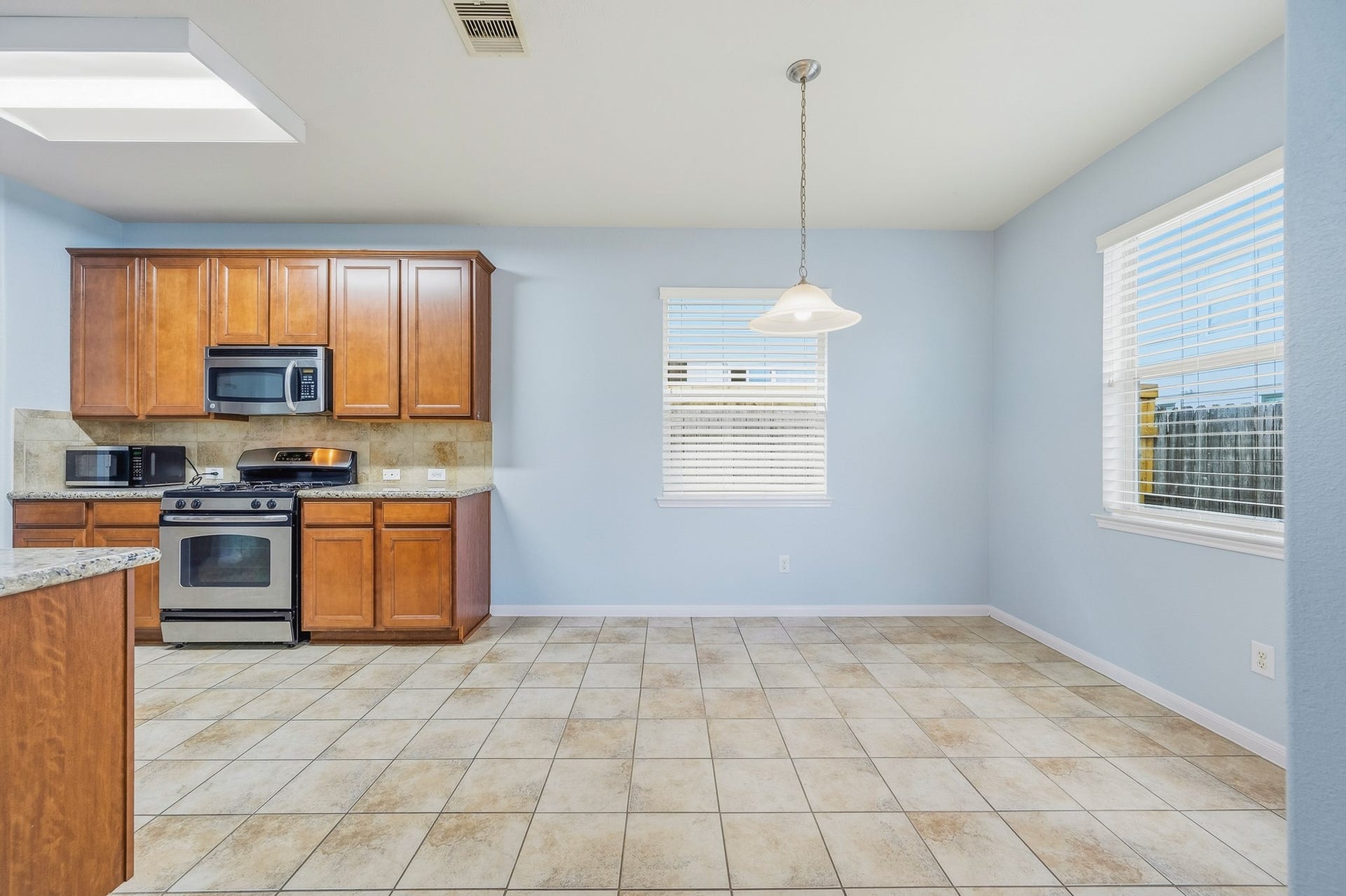8922 Cedar Mound Lane, Houston, TX 77083