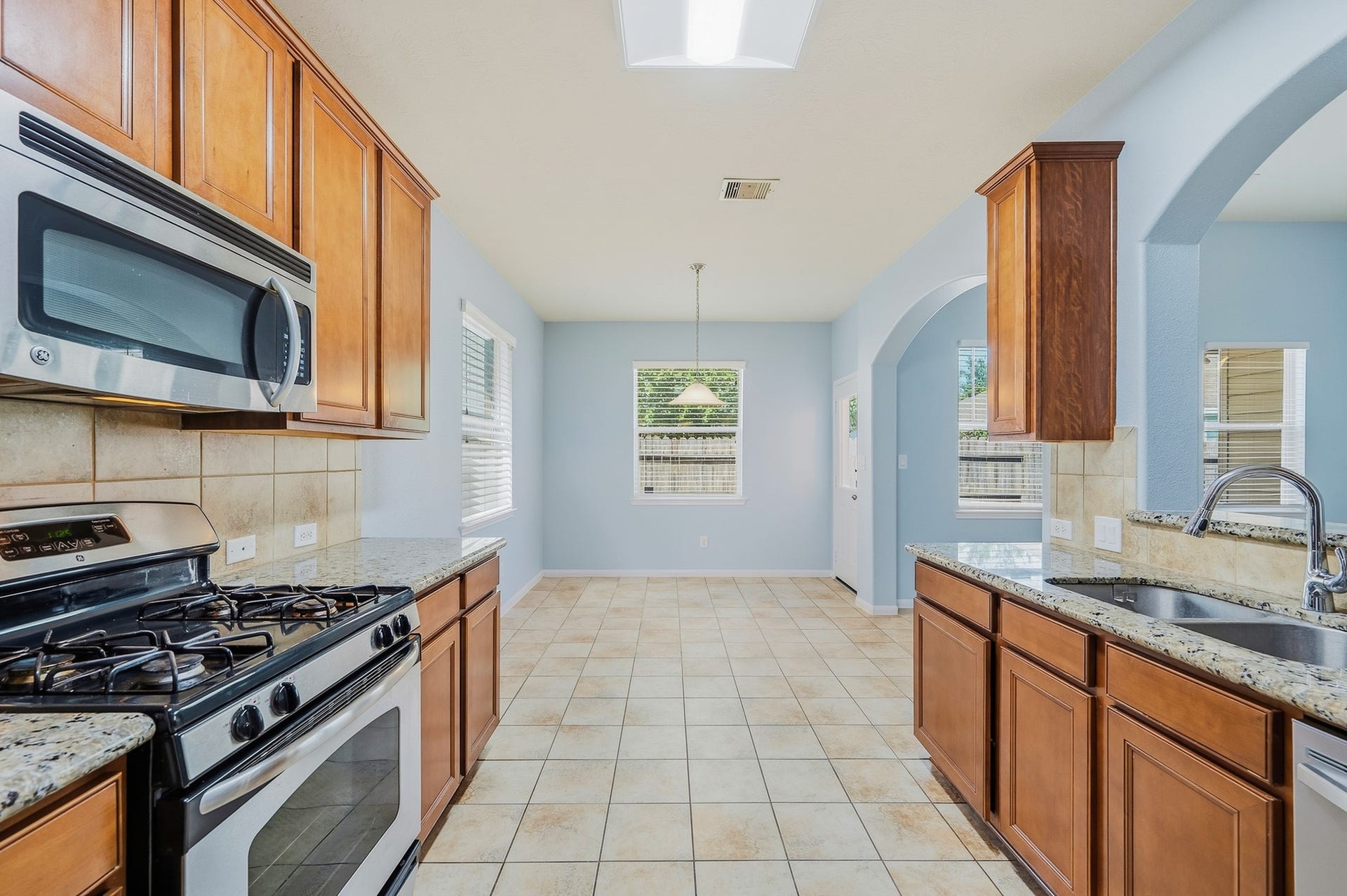 8922 Cedar Mound Lane, Houston, TX 77083