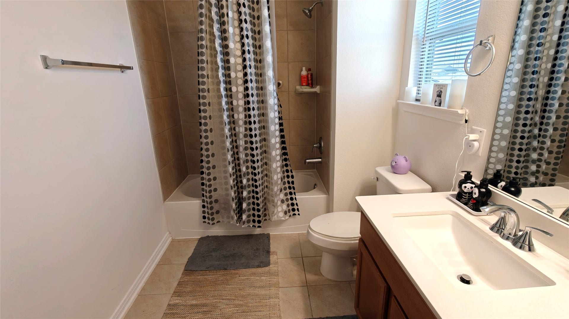 12318 Seybold Cove Drive, Houston, TX 77044 12318 Seybold Cove Drive, Houston, TX 77044