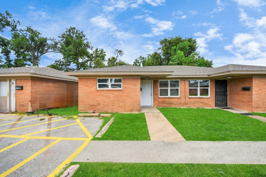 Property photo for 5441 Minden Street, #20, Houston, TX