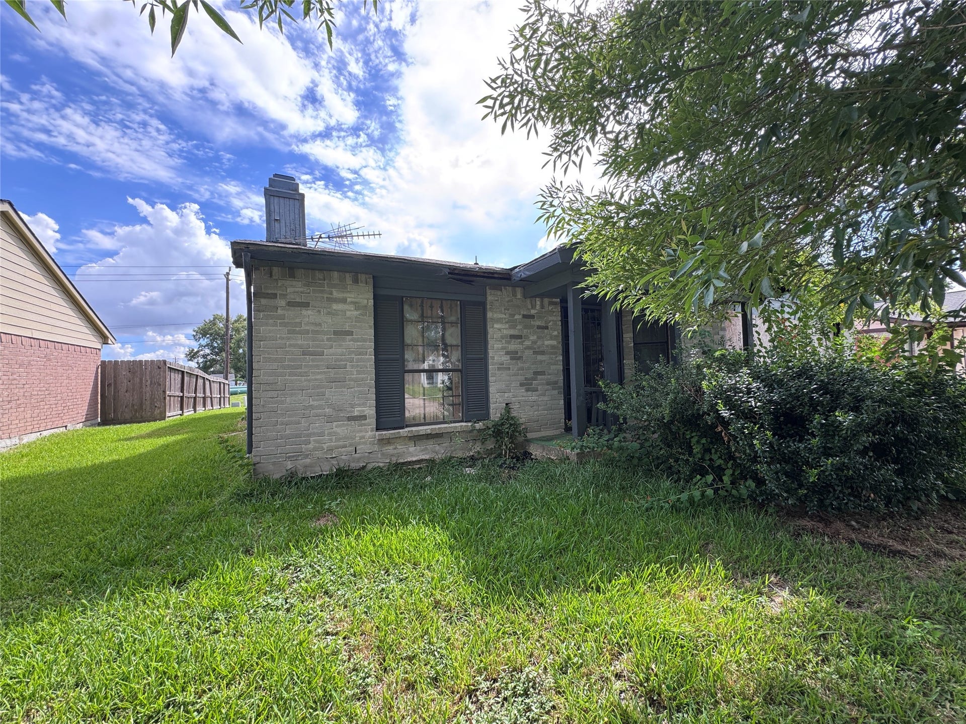 14138 Dartwood Drive, Houston, TX 77049