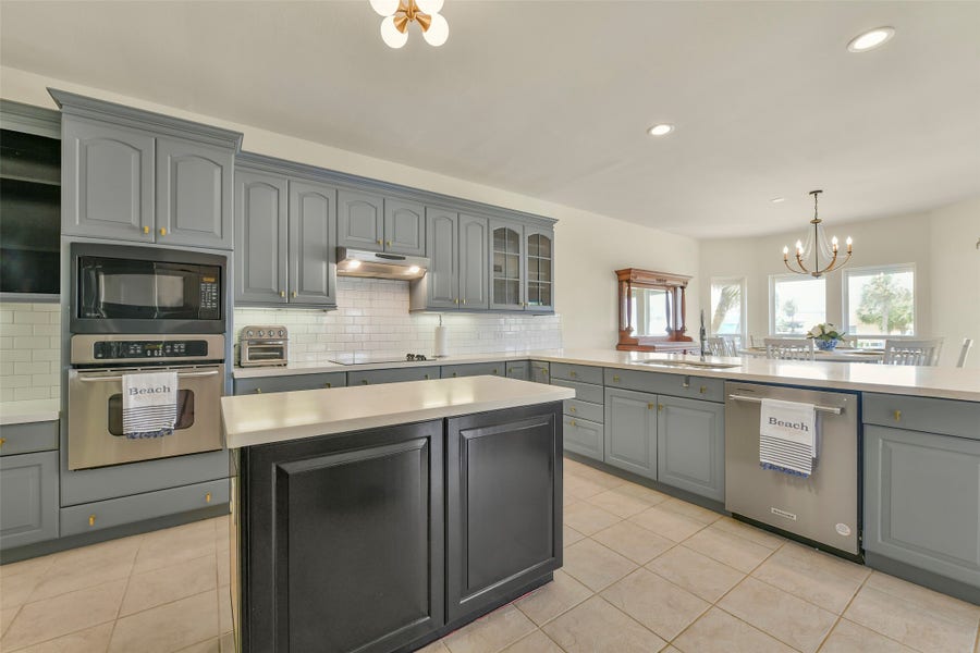 Property photo for 4115 Buccaneer Boulevard, Galveston, TX