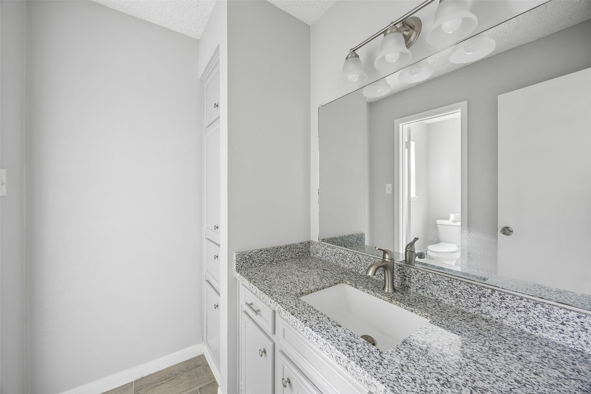 23460 Smith Road, Porter, TX 77365 23460 Smith Road, Porter, TX 77365