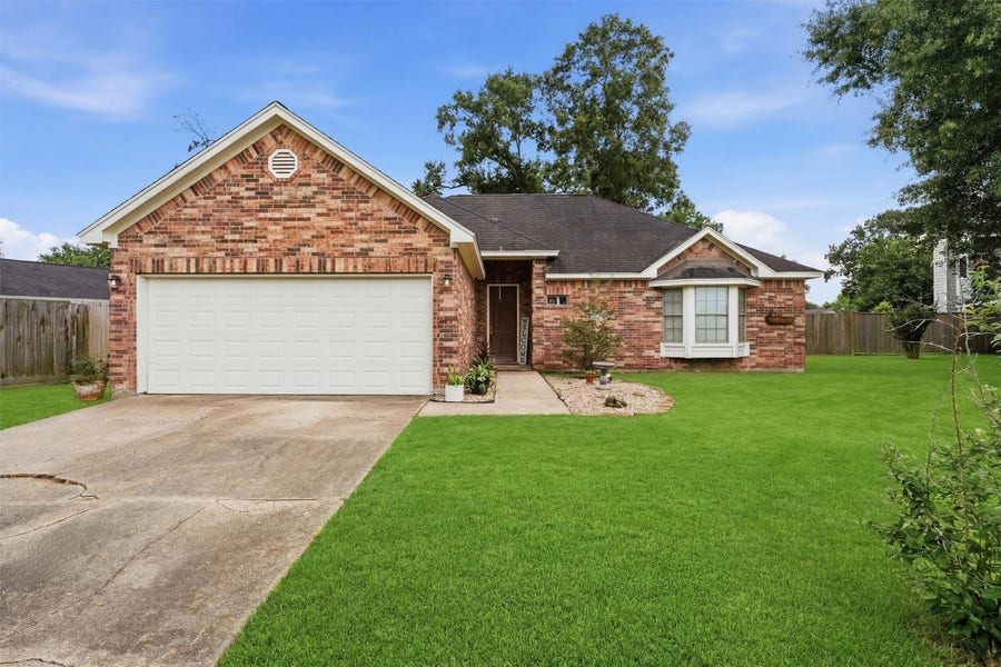 Property photo for 17607 Possums Run Drive, Humble, TX