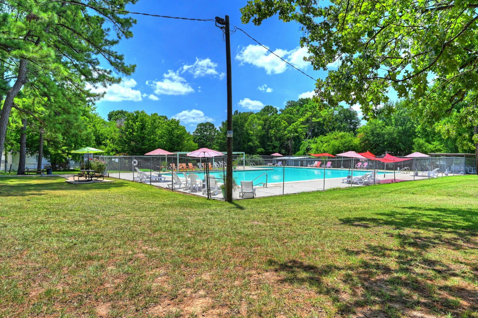 9822 ARBOR OAKS, Willis, TX 77318
