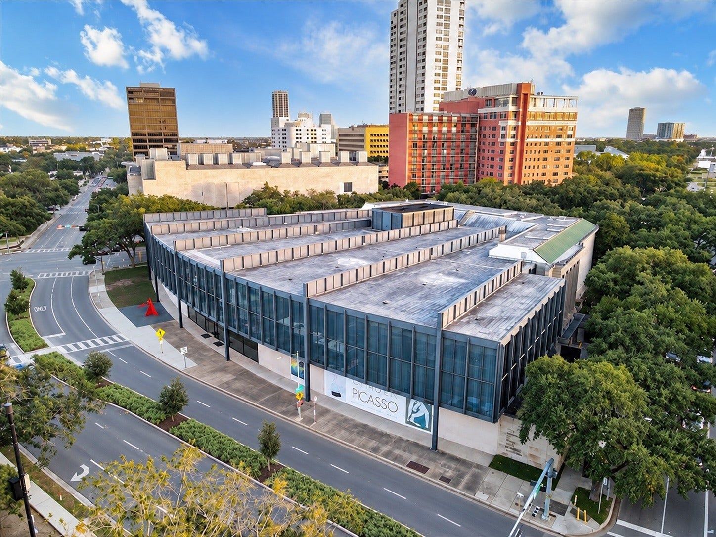 5000 Montrose Boulevard, #6A, Houston, TX 77006 Make art, culture, and comfort part of everyday life at 5000 Montrose Blvd