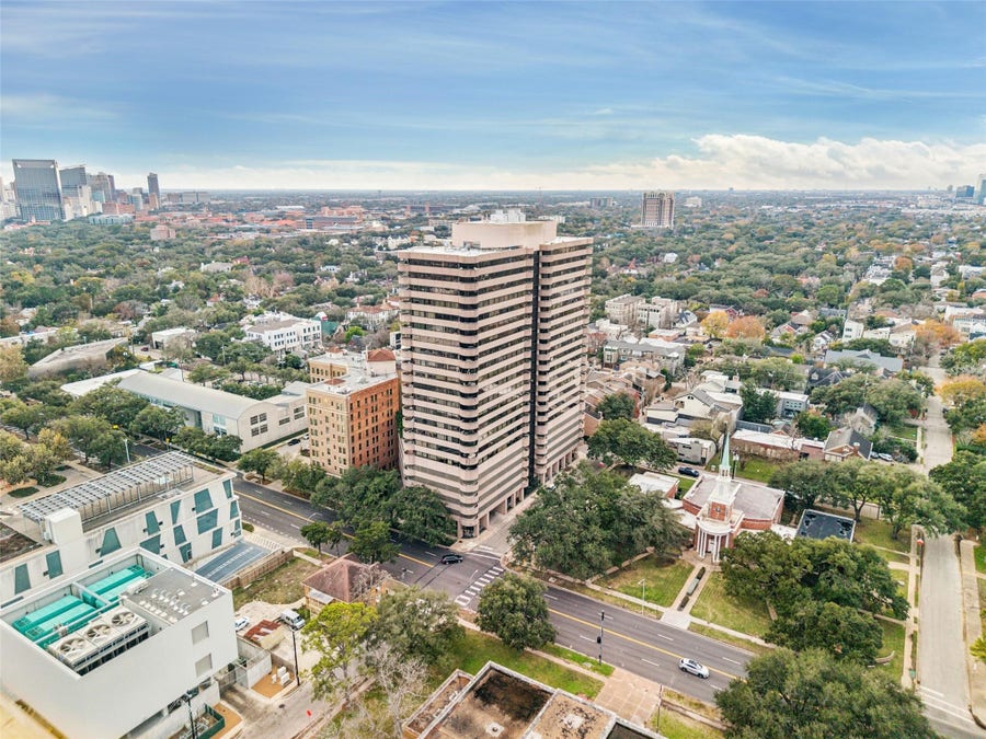 Property photo for 5000 Montrose Boulevard, #6A, Houston, TX