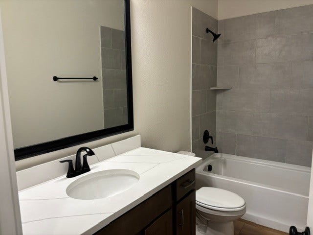 11211 Moccasin Drive, Montgomery, TX 77316 11211 Moccasin Drive, Montgomery, TX 77316