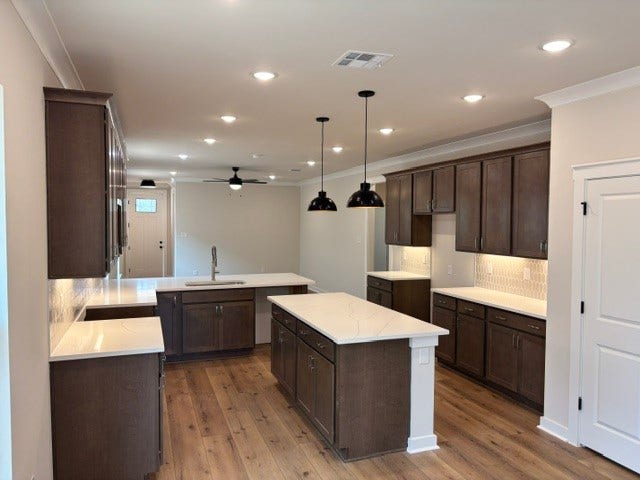 11211 Moccasin Drive, Montgomery, TX 77316 11211 Moccasin Drive, Montgomery, TX 77316