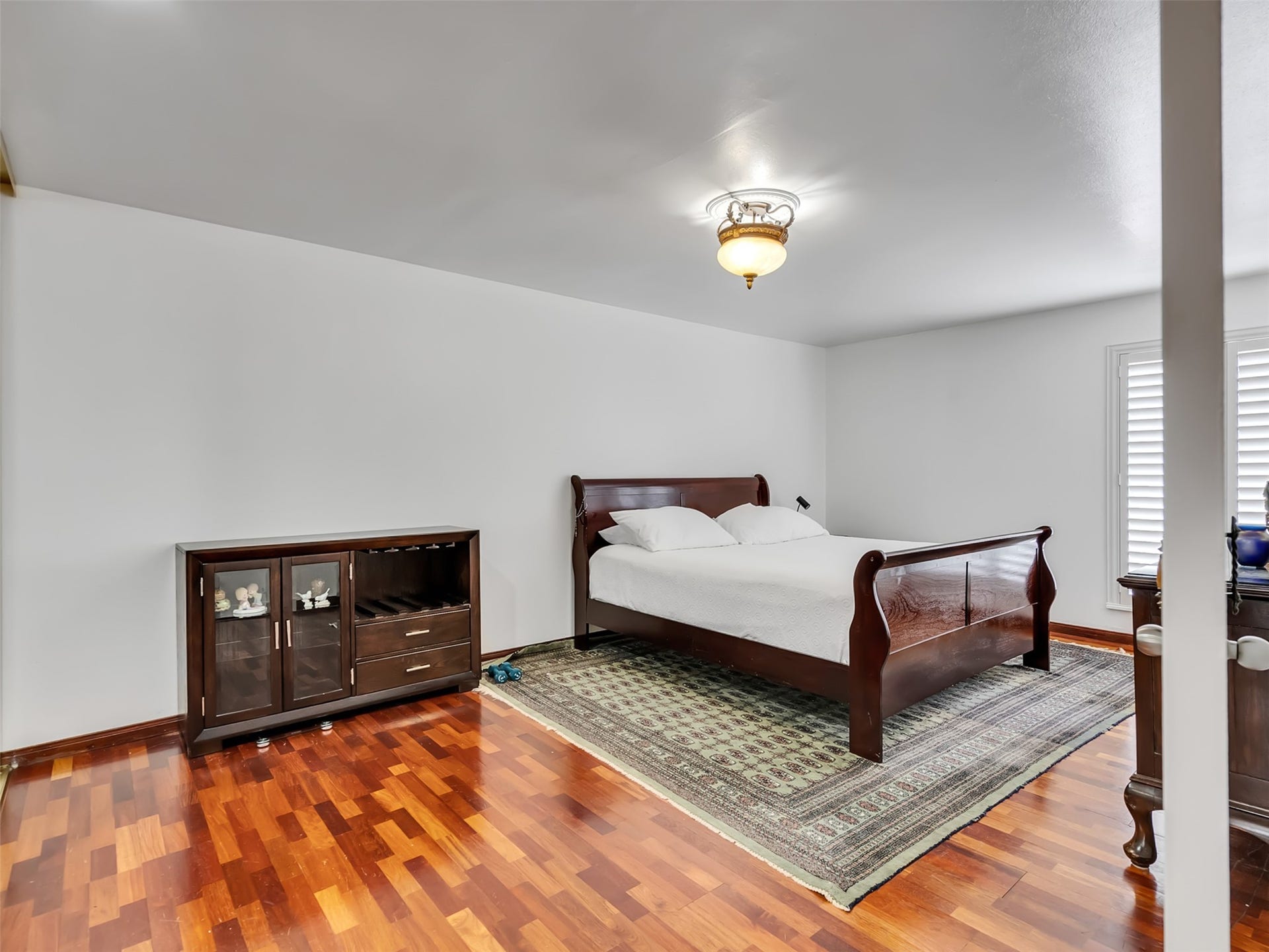 2121 Fountain View Drive, #H1, Houston, TX 77057