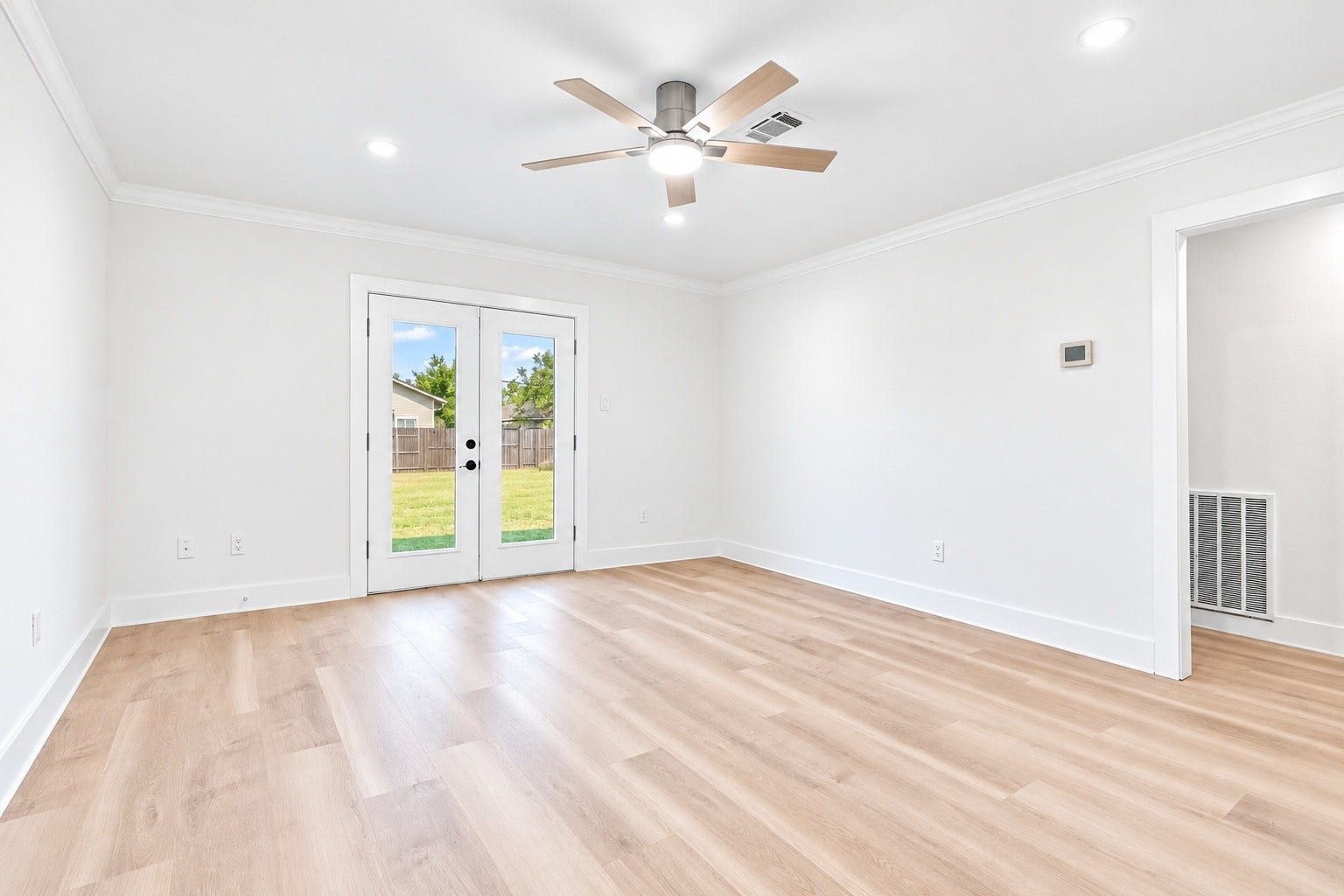 3914 Beran Drive, Houston, TX 77045 3914 Beran Drive, Houston, TX 77045