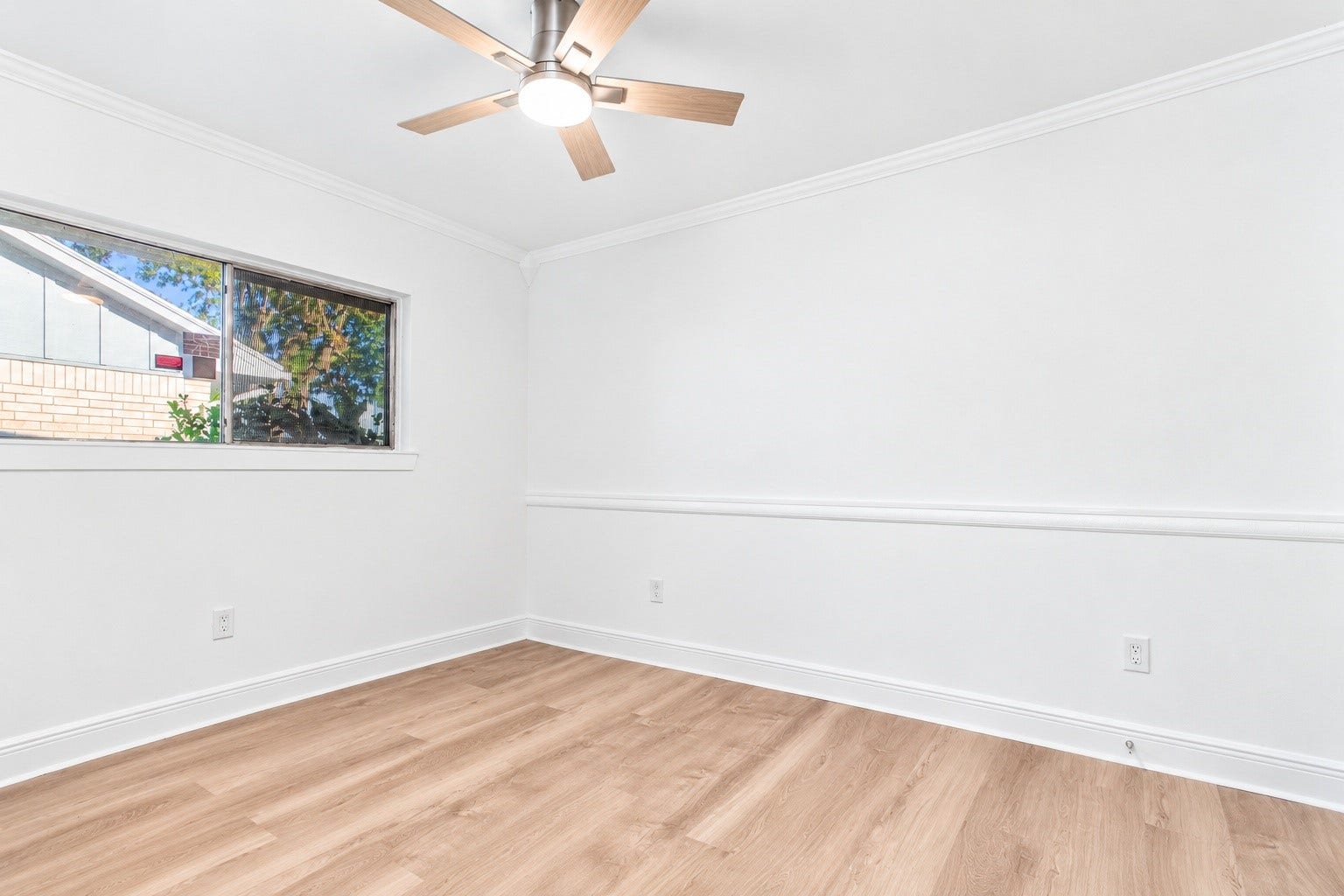 3914 Beran Drive, Houston, TX 77045 3914 Beran Drive, Houston, TX 77045