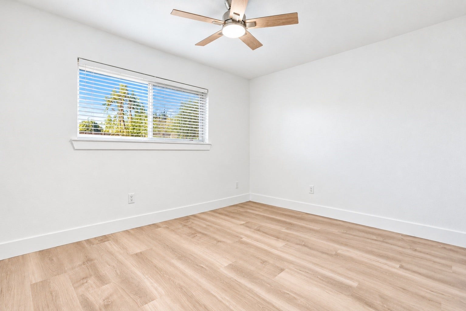 3914 Beran Drive, Houston, TX 77045 3914 Beran Drive, Houston, TX 77045