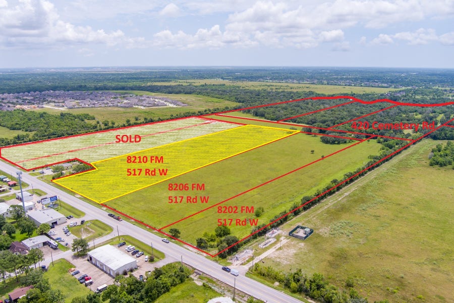 Property photo for 8210 FM 517 Road W, League City, TX