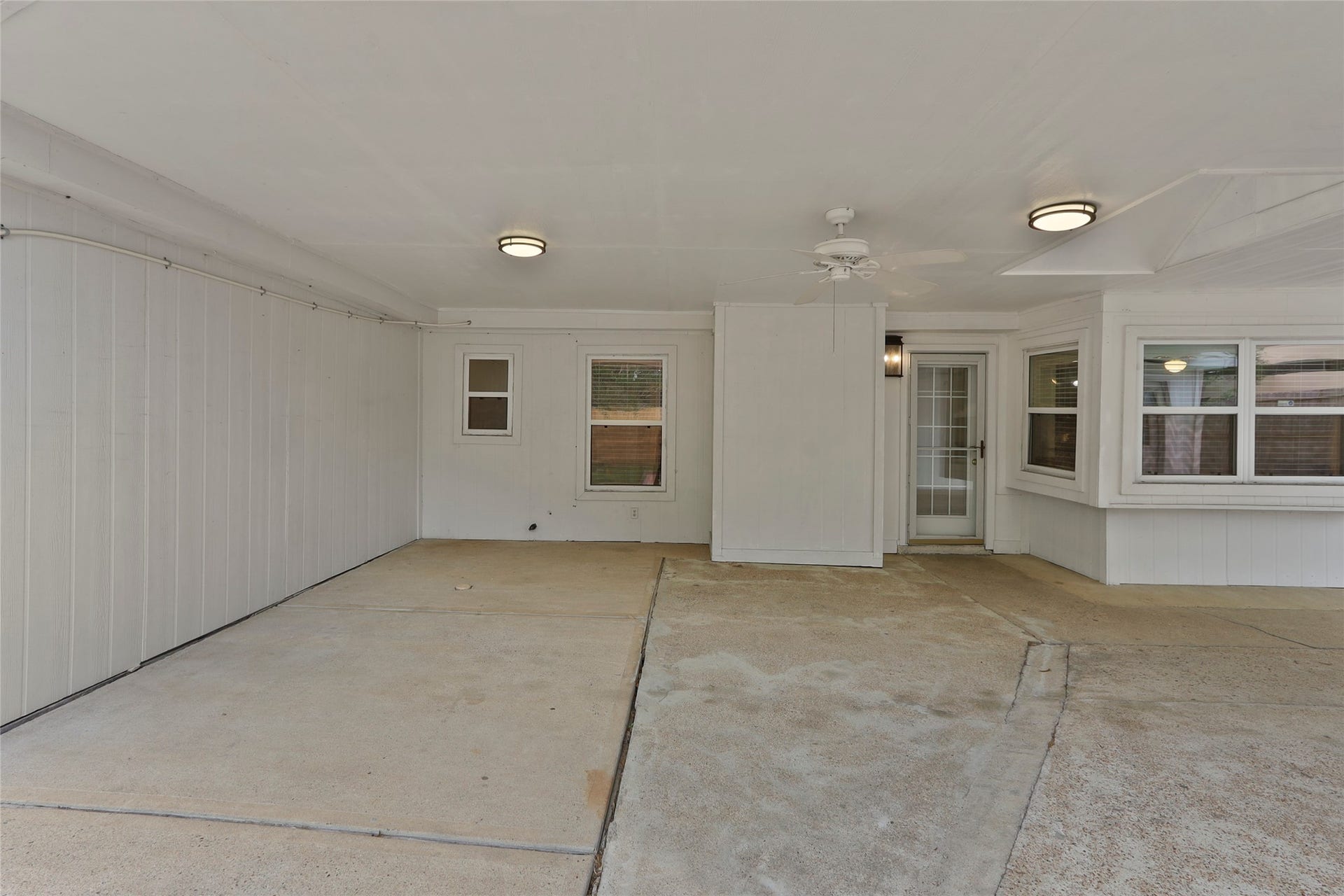 12303 Barryknoll Lane, Houston, TX 77024 12303 Barryknoll Lane, Houston, TX 77024