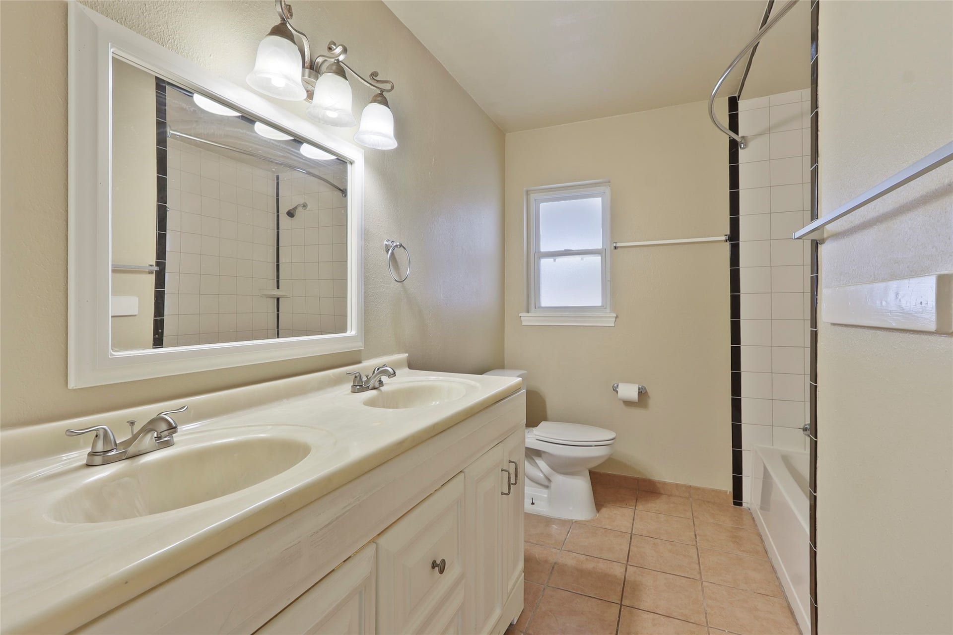 12303 Barryknoll Lane, Houston, TX 77024 12303 Barryknoll Lane, Houston, TX 77024