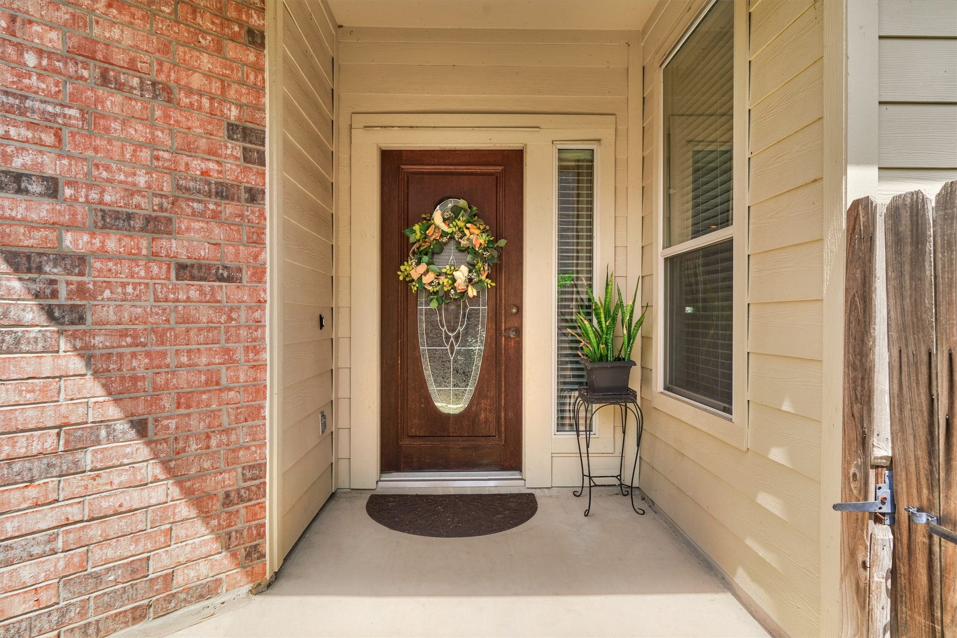 16 Marina Way, Montgomery, TX 77356