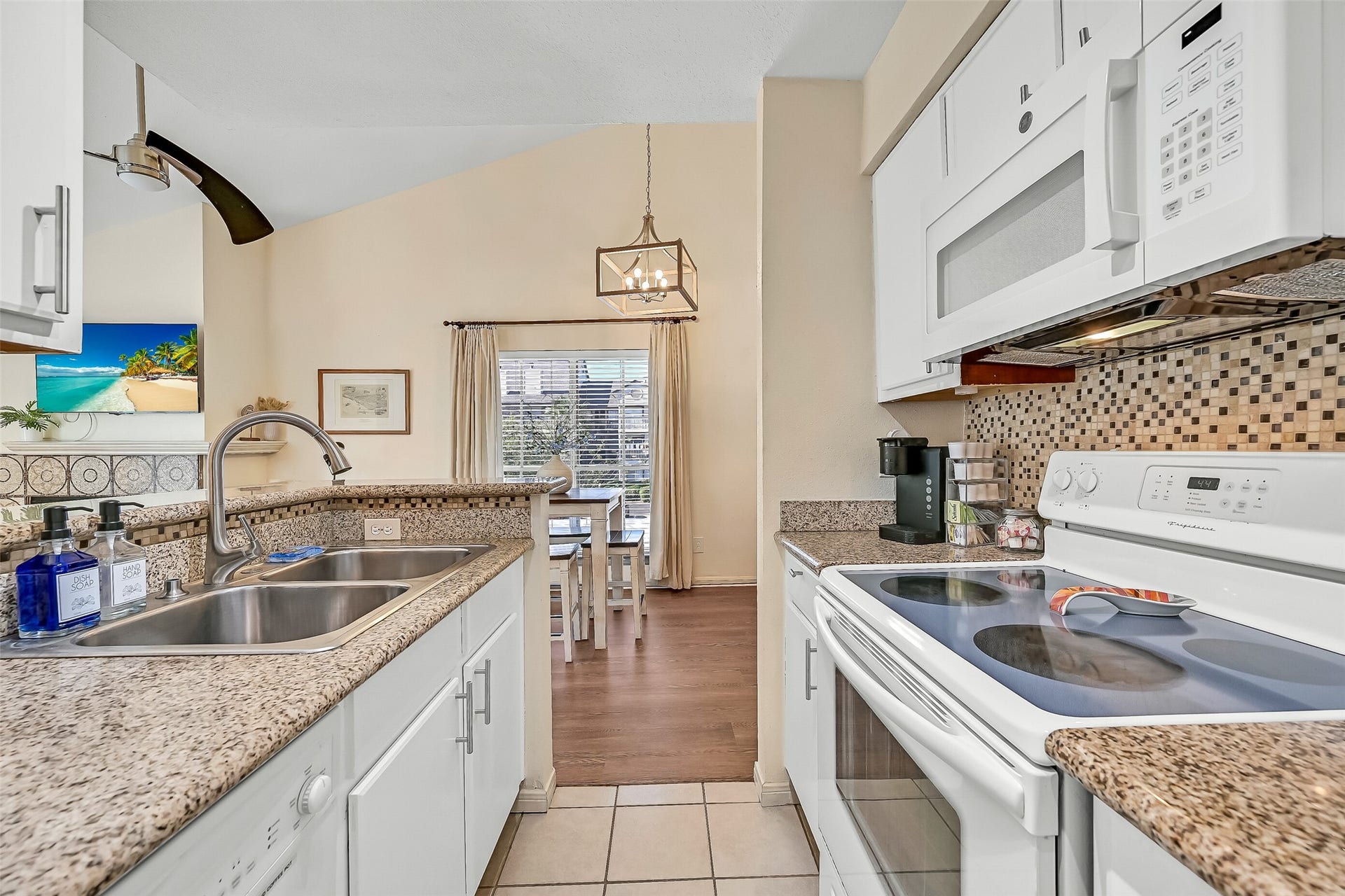 3506 Cove View Boulevard, #1002, Galveston, TX 77554 3506 Cove View Boulevard, #1002, Galveston, TX 77554