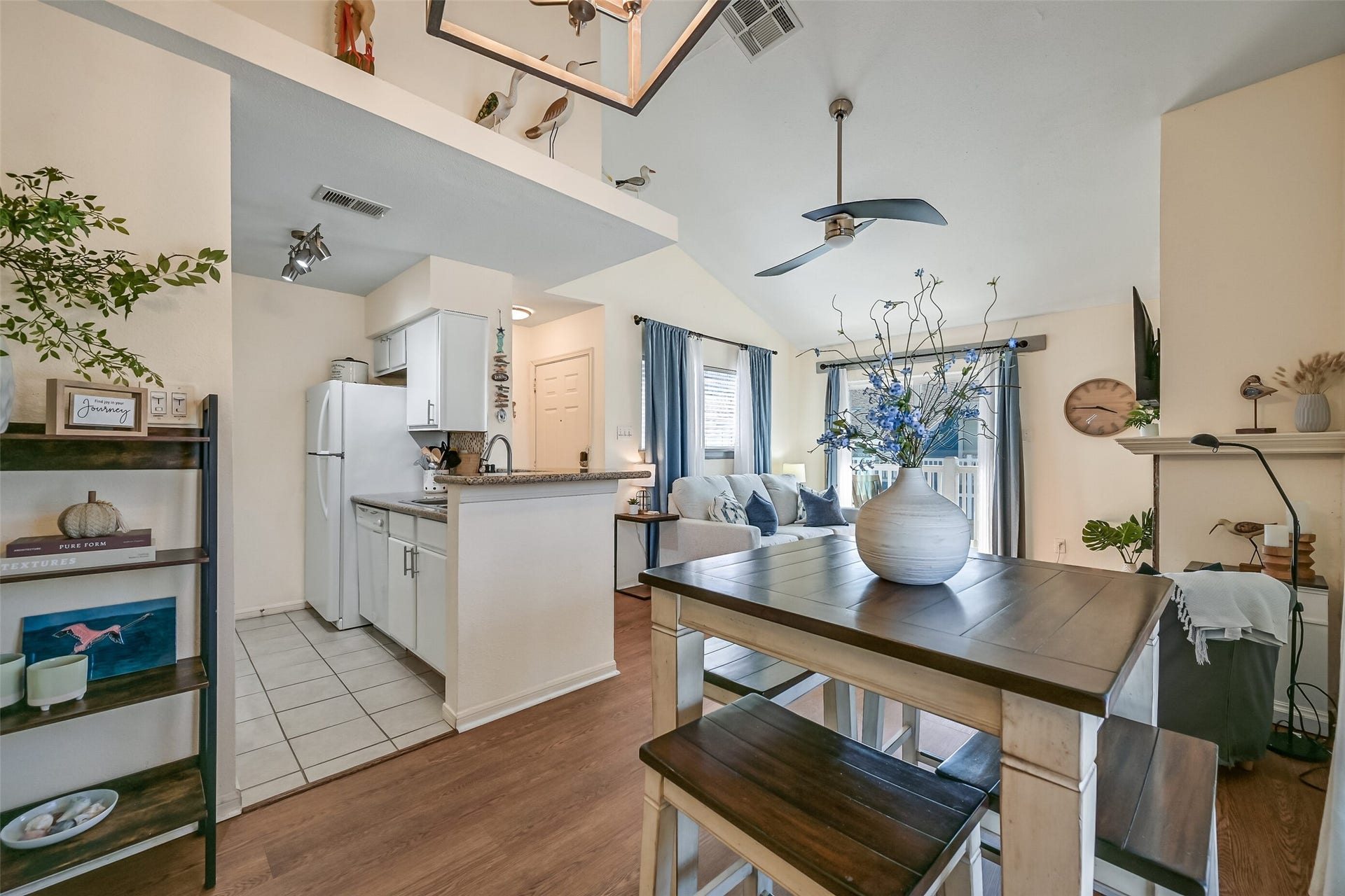 3506 Cove View Boulevard, #1002, Galveston, TX 77554 3506 Cove View Boulevard, #1002, Galveston, TX 77554