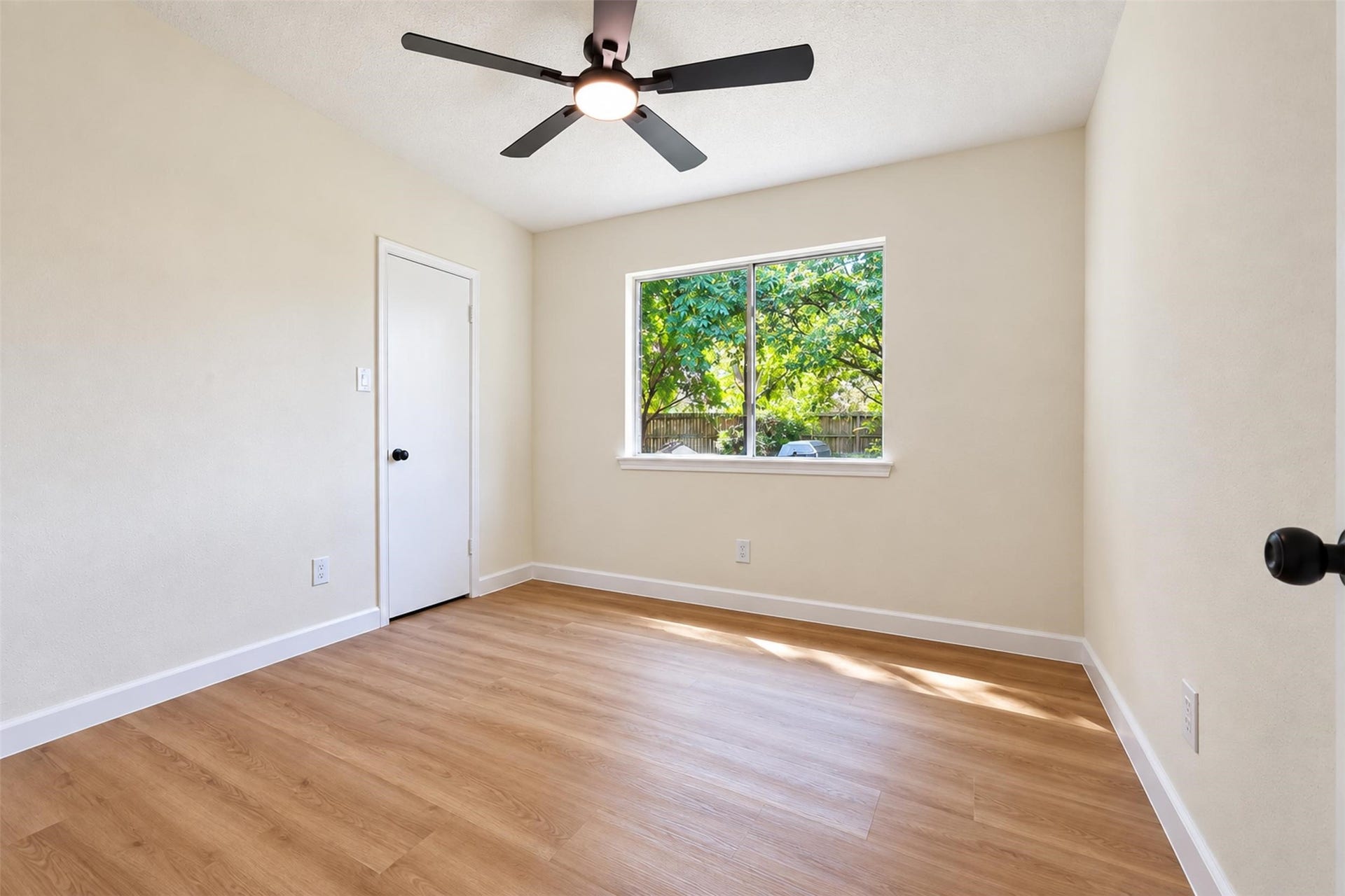 2131 Creekshire Drive, Sugar Land, TX 77478