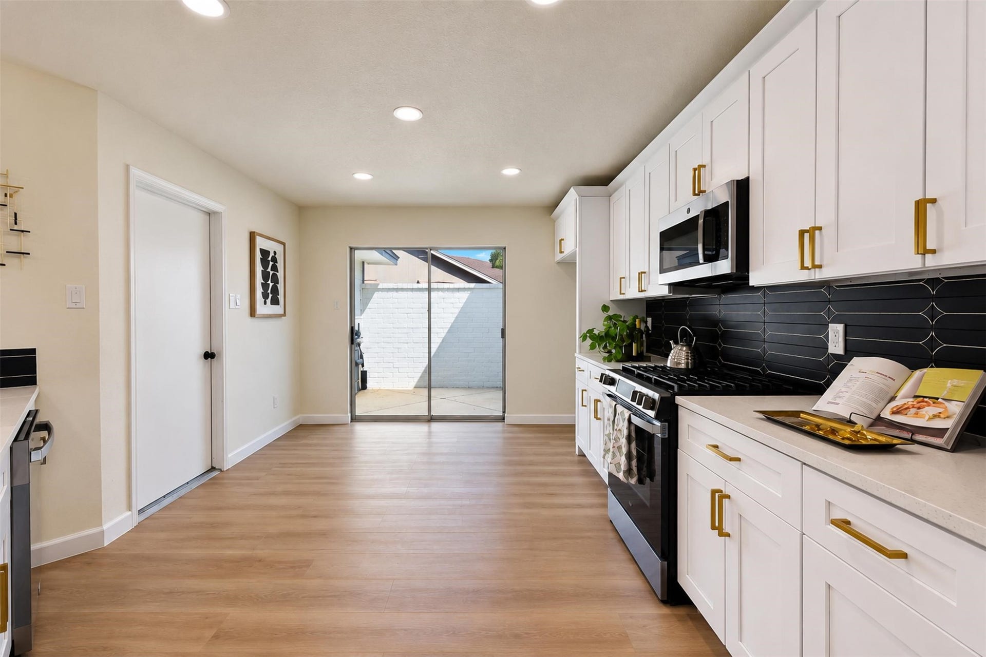 2131 Creekshire Drive, Sugar Land, TX 77478