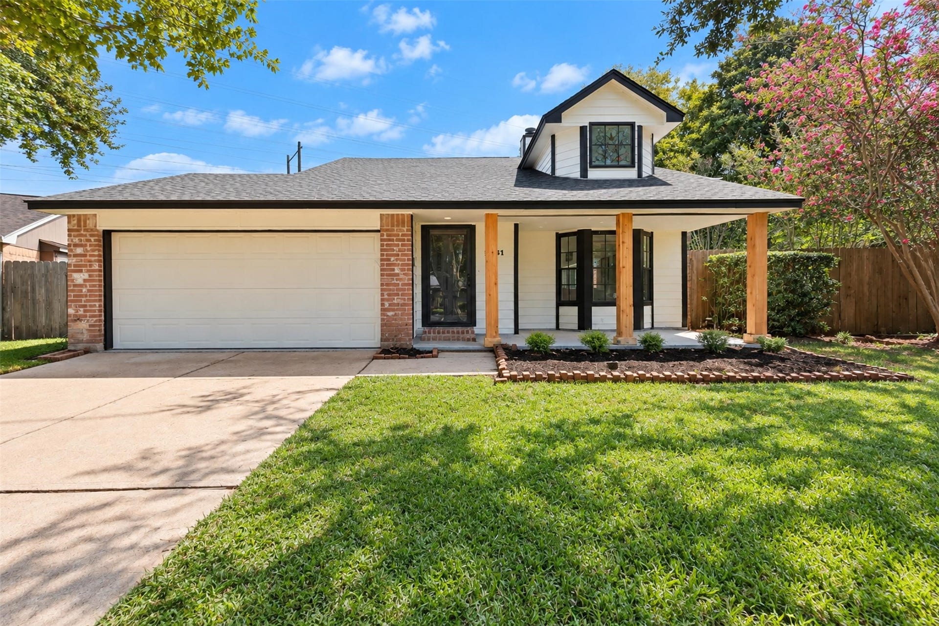 2131 Creekshire Drive, Sugar Land, TX 77478