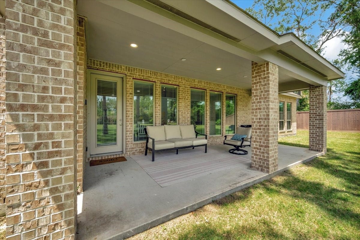 12218 Hickory Arroyo Drive, Humble, TX 77346 Oversized extended patio