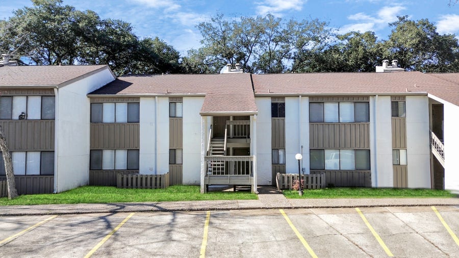Property photo for 12100 Melville Drive, #619, Montgomery, TX