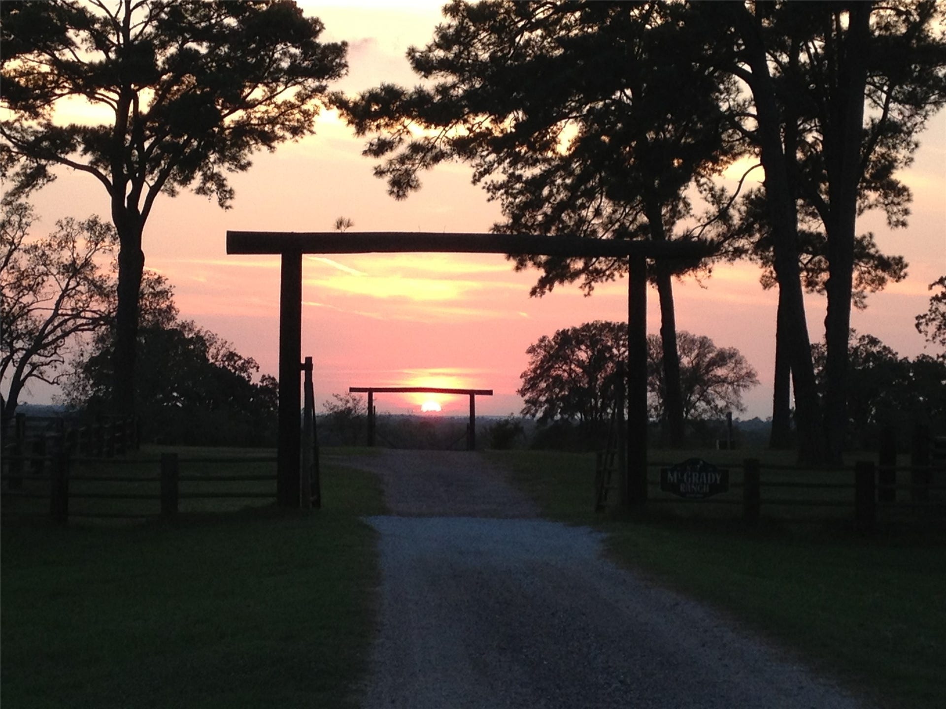 3920 Spring Branch Road, Montgomery, TX 77316 3920 Spring Branch Road, Montgomery, TX 77316