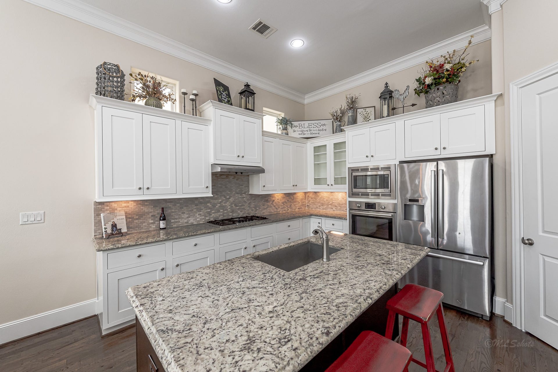 1831 Upland Lakes, Houston, TX 77043