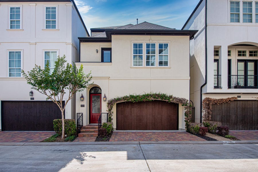 Property photo for 1831 Upland Lakes, Houston, TX