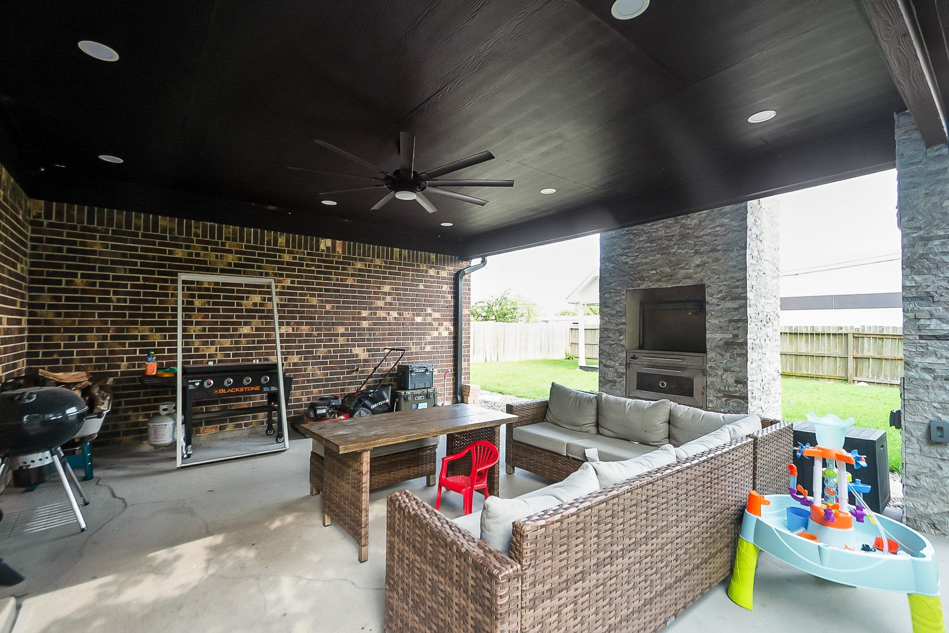 1524 Longley Street, South Houston, TX 77587 1524 Longley Street, South Houston, TX 77587