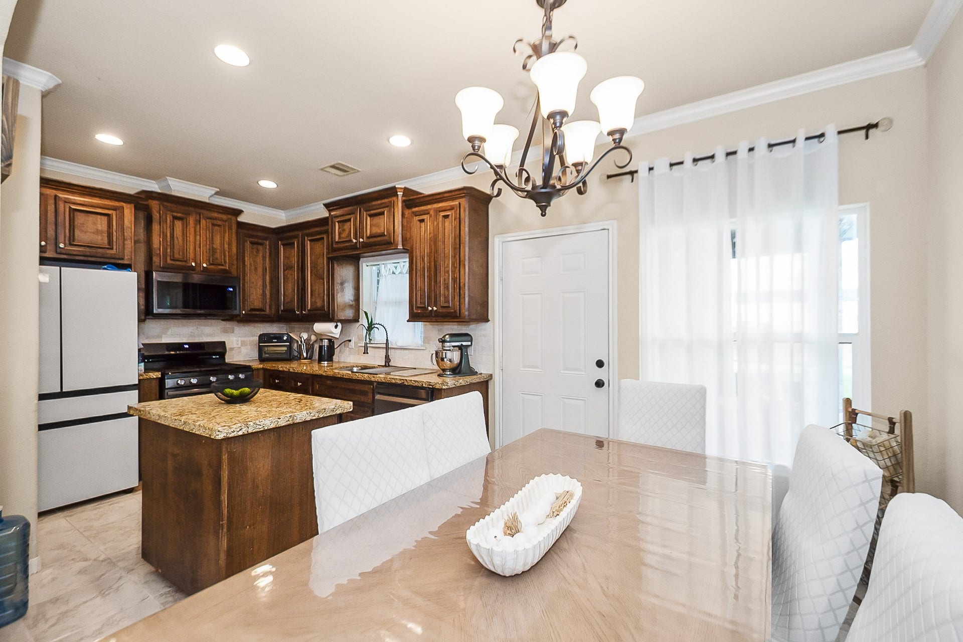 1524 Longley Street, South Houston, TX 77587 1524 Longley Street, South Houston, TX 77587