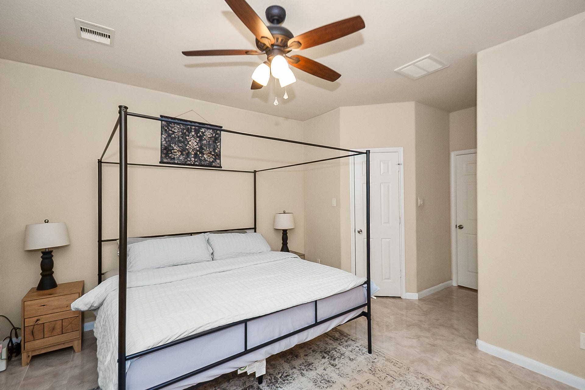 1524 Longley Street, South Houston, TX 77587 1524 Longley Street, South Houston, TX 77587