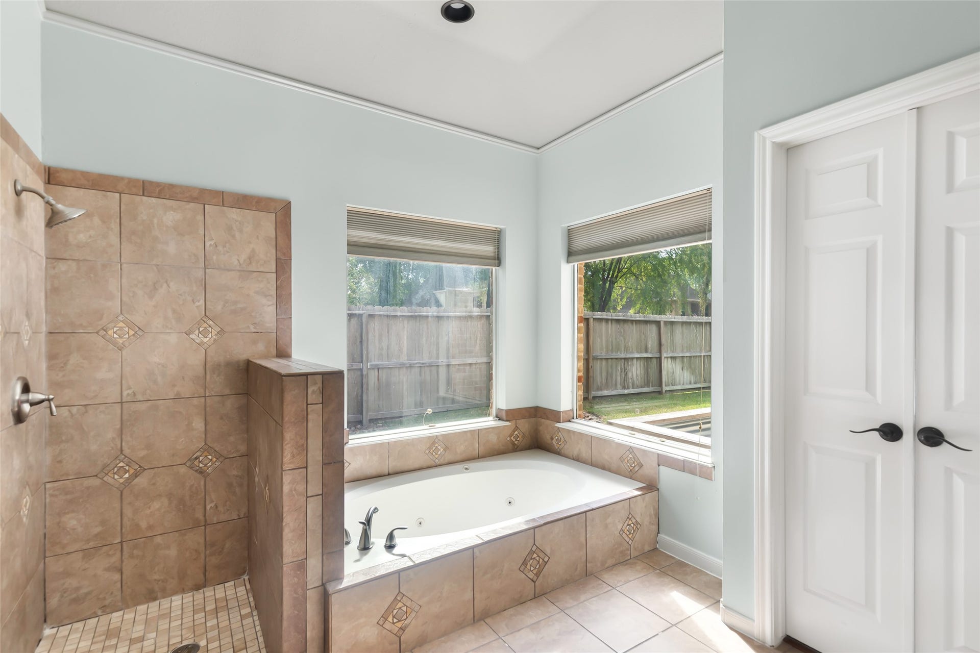 2403 Kings Lodge Drive, Houston, TX 77345 2403 Kings Lodge Drive, Houston, TX 77345